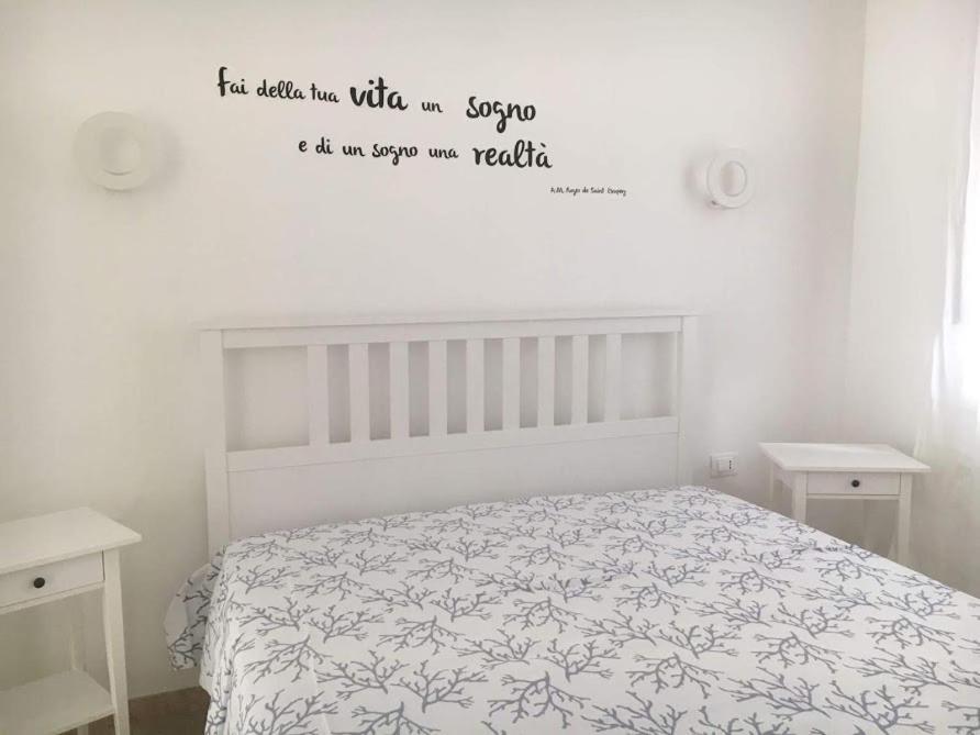 Cala Marina Holidays Villa Трапето Екстериор снимка